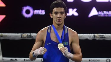 Чемпион мира Нурасыл Толебек с победы стартовал на ЧА в Джакарте