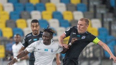 «Каспий» обыграл «Женис» в безумном матче КПЛ