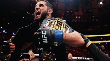 Ислам Махачев пообещал досрочно финишировать Иэна Гэрри на UFC 330