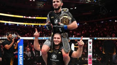 Махачев сравнялся с Хабибом по победам и установил рекорд UFC