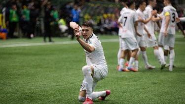 Ливень остановил матч «Иртыш» — «Тобол» в КПЛ