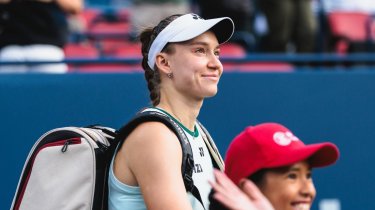 Елена Рыбакина вновь возглавила чемпионскую гонку WTA