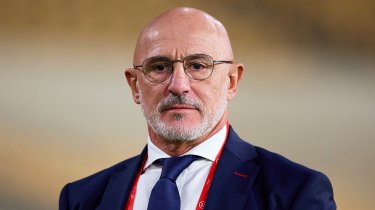 Тренер сборной Испании назвал фаворита на «Золотой мяч»-2026