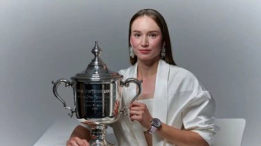 Елена Рыбакина вернулась в Казахстан и удивила фанатов