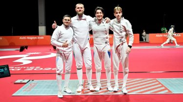 Казахстанские шпажисты завоевали золото Азиатских игр