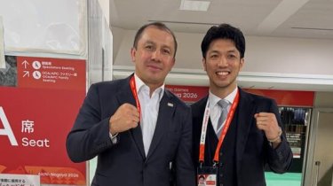 Головкин встретился с японцем, которого нокаутировал в чемпионском бою