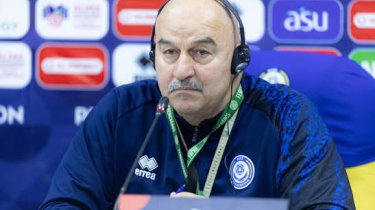 Черчесов обвинил тренера Казахстана в травме Самородова
