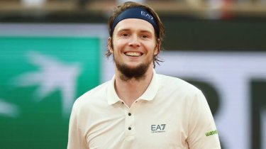 Бублик потребовал пиво у тренера после победы