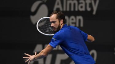 Даниил Медведев вышел в четвертьфинал Almaty Open