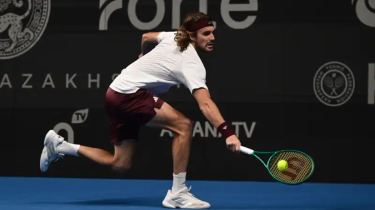Циципас вышел в полуфинал Almaty Open после победы над австралийцем