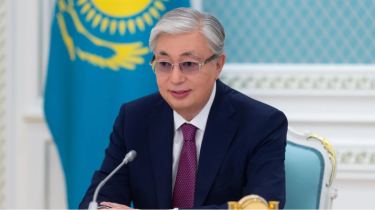 Токаев поздравил казахстанцев с Днем Республики