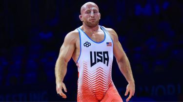 Американский борец совершил невероятный камбэк и стал чемпионом мира в Астане