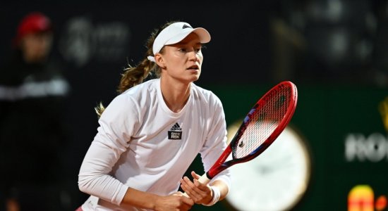 Рыбакина в Дубае и олимпийский финал шорт-трека: главные события 18 февраля