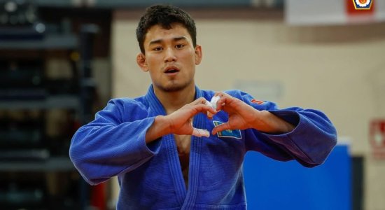 Казахстанский дзюдоист триумфально выиграл Гран-при