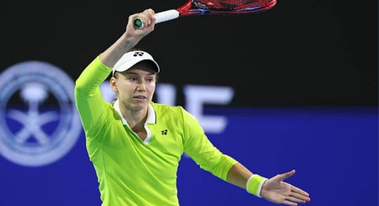 Елена Рыбакина подтвердила статус фаворита в матче с Юлией Путинцевой